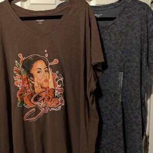 Old Navy 4x 2 Shirt Bundle - Selena Shirt & Floral Shirt